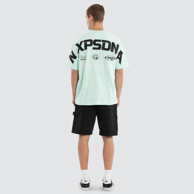 Model wears Airflow Loopback Raptor Tee Brook Green T-Shirts Green – image 5