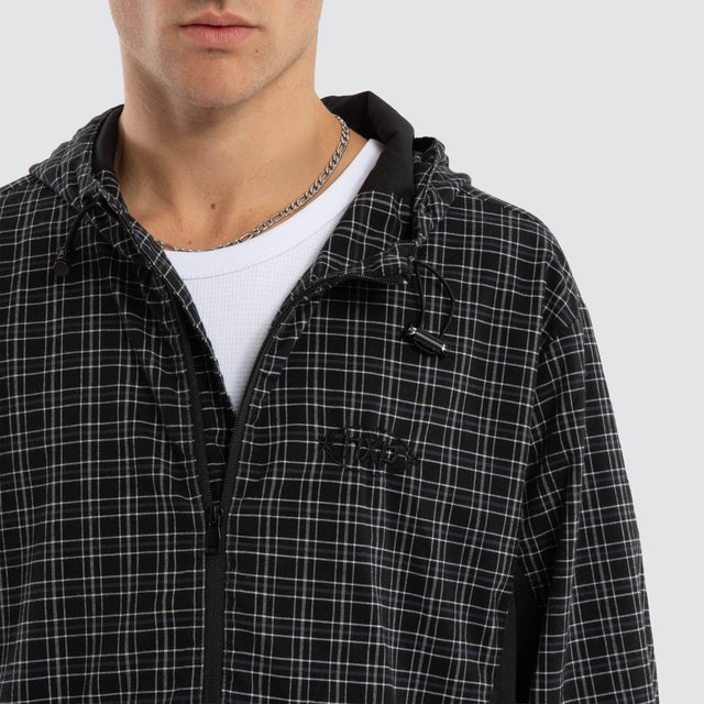 Model wears Chamber Spray Jacket Black Check Jackets Black – image 4