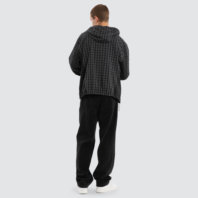 Model wears Chamber Spray Jacket Black Check Jackets Black – image 2