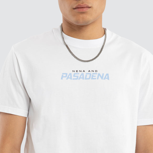 Model wears Unified Dual Curved Tee Optical White T-Shirts White – image 4