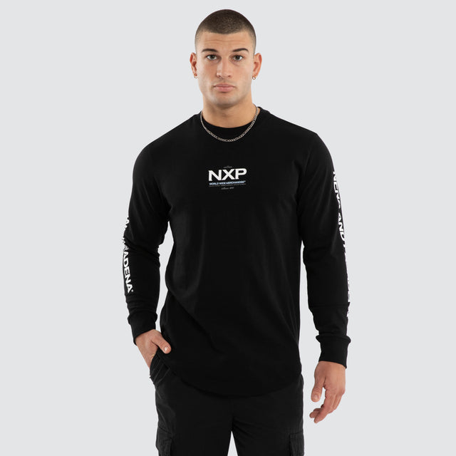 Peak Dual Curved Longsleeve Tee Jet Black