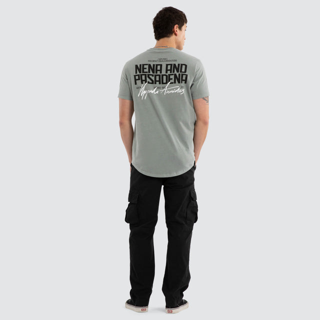 Model wears Centurion Dual Curved Tee Pigment Neutral Grey T-Shirts Grey – image 3