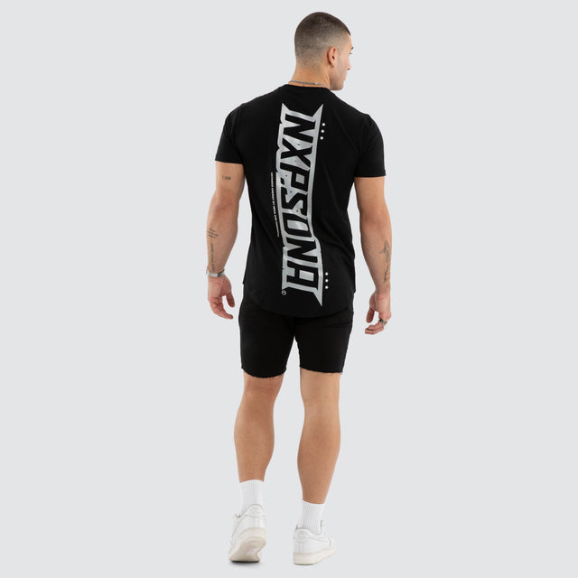 Model wears NXP Aether Curved Hem Tee Black T-Shirts in Black - Image 5