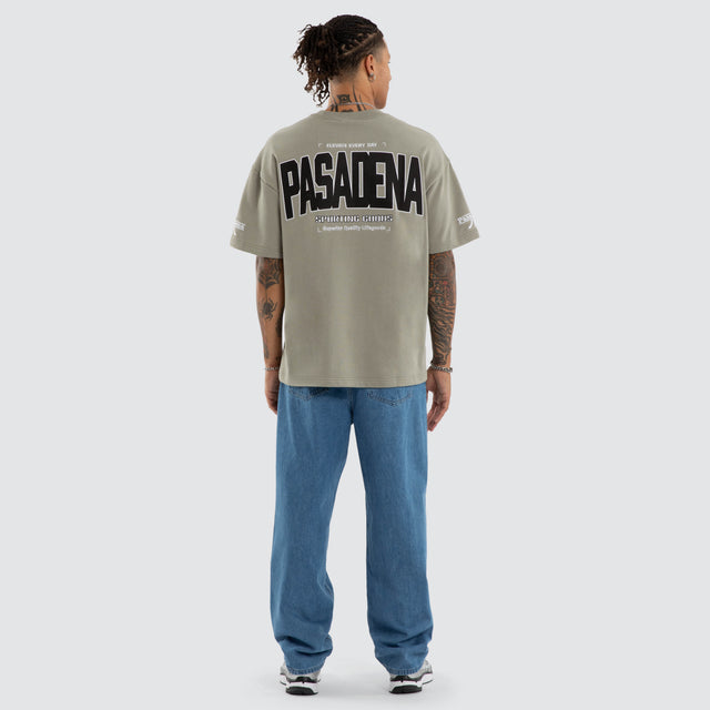 Model wears Miami Loopback Raptor Tee Shadow T-Shirts Grey – image 5
