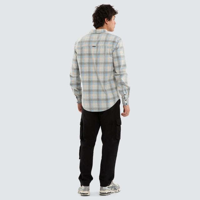 Model wears Border Long Sleeve Shirt Skyway/Oatmeal Check Long Sleeve Shirts Blue – image 2