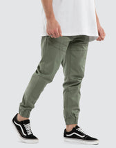 Charger Jogger Olive