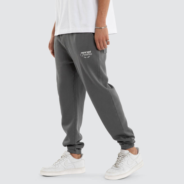 Model wears Capsule Trackpant Charcoal Trackpants Grey – image 1