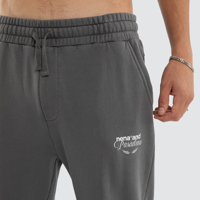 Model wears Capsule Trackpant Charcoal Trackpants Grey – image 5