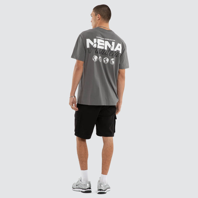 Model wears Weekend Relaxed Tee Charcoal T-Shirts Grey – image 2