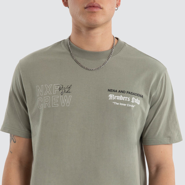 Model wears Alpha Classic Tee Shadow T-Shirts Grey – image 3
