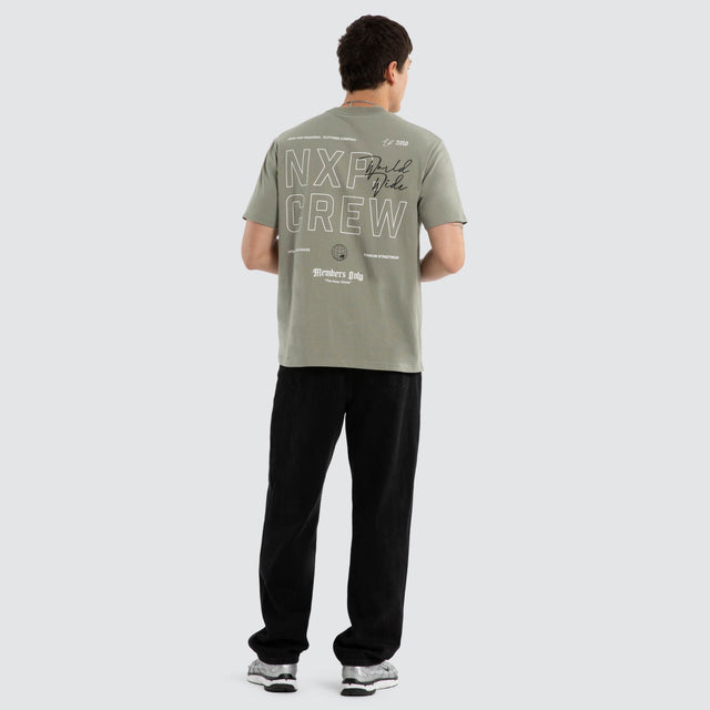 Model wears Alpha Classic Tee Shadow T-Shirts Grey – image 4