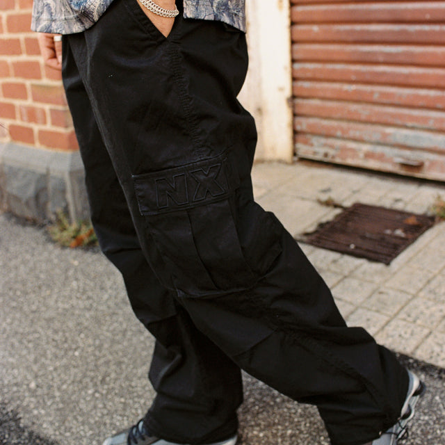 P350 Parachute Cargo Pant Jet Black