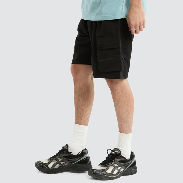 Nero Hike Short Black