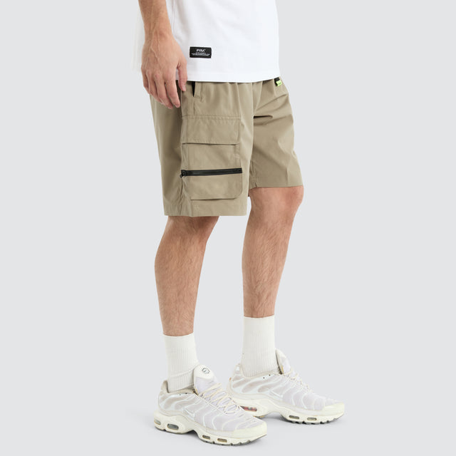 Nero Hike Short Olive