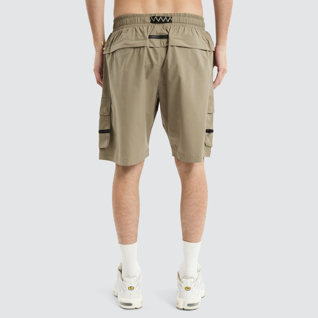 Nero Hike Short Olive