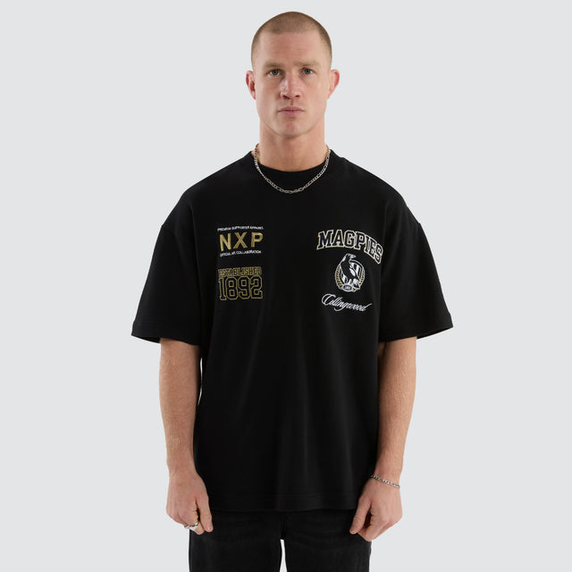 model wears Collingwood Magpies AFL Stadium Loopback Tee Black T-Shirts Black - image 4