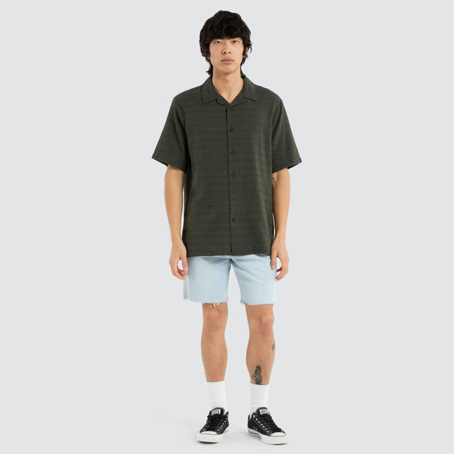 Airborne Bowling Shirt Grape Leaf