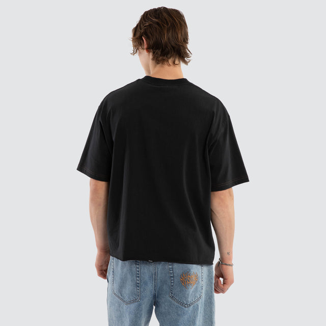 Metamorphic Daze Oversize Cropped Tee Washed Black