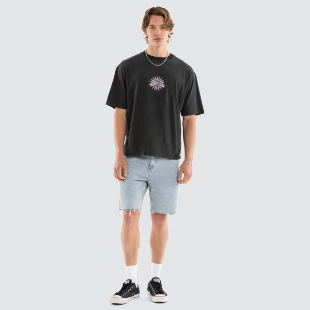 Peace Power Embro Box Fit Tee Pirate Black