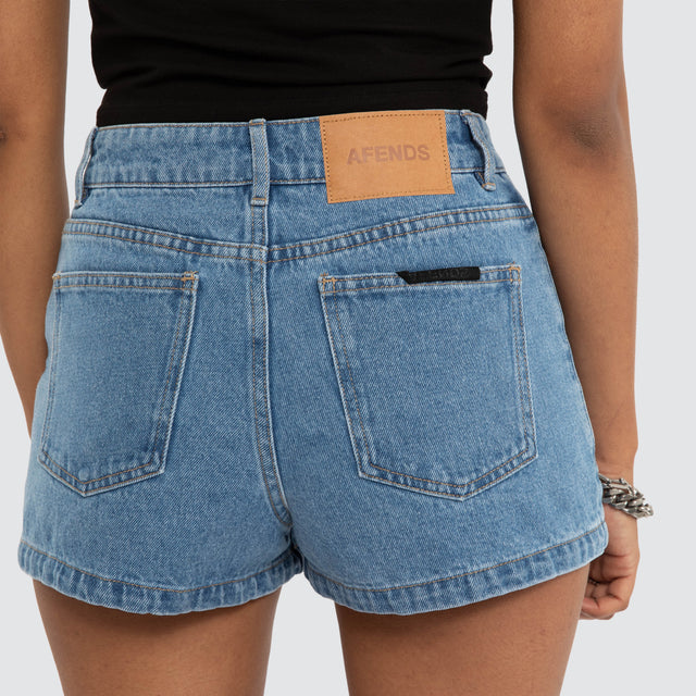 Studio Denim Short Worn Blue