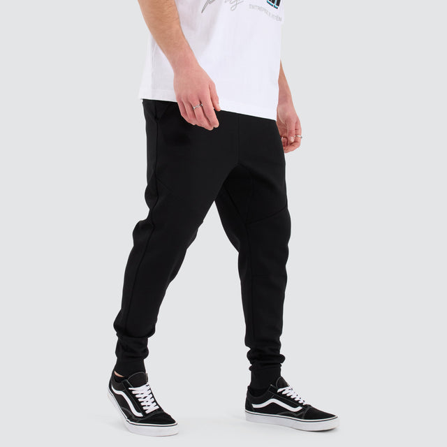 Americain Matrix Slim Trackpant Jet Black