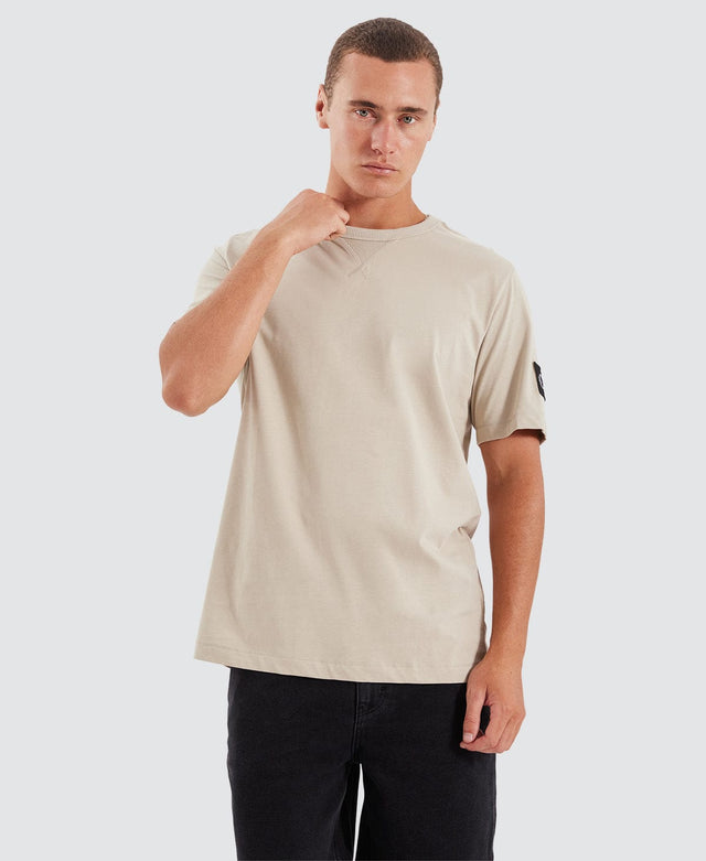 Calvin Klein Badge Regular T-Shirt Taupe Neutral