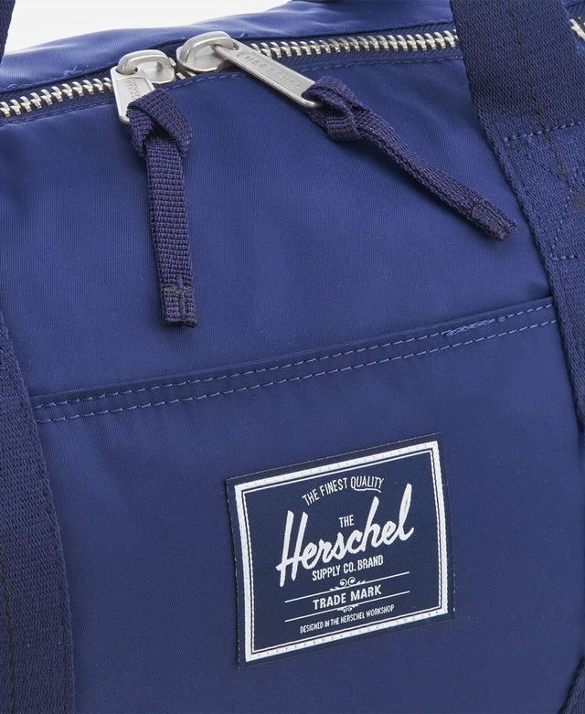 Herschel Sutton Mid-Volume Duffle Bag in Peacoat