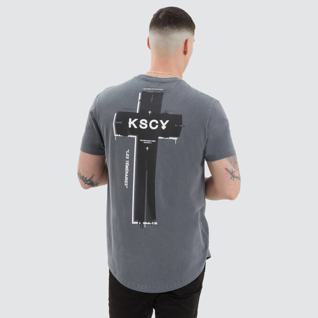 Kiss Chacey Craik Dual Curved Tee Pigment Charcoal