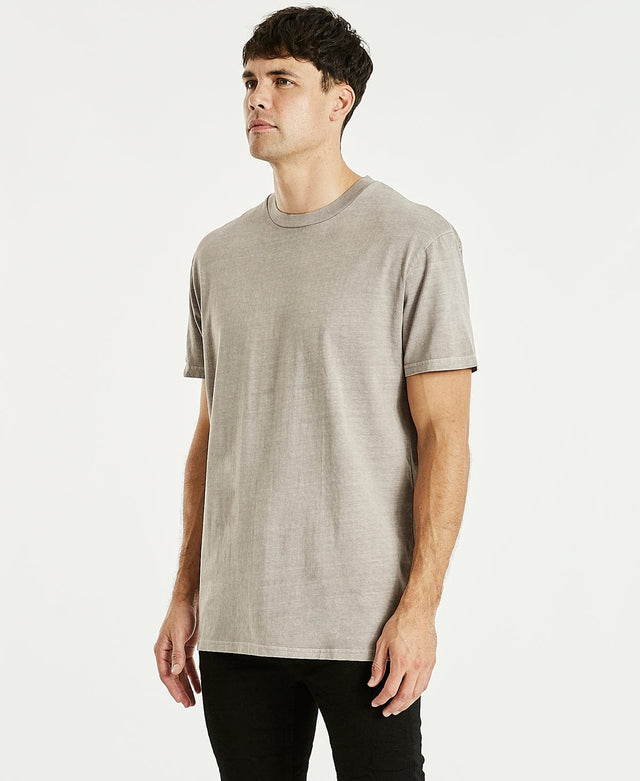 Kiss Chacey Essentials Relaxed Fit T-Shirt Pigment Gull