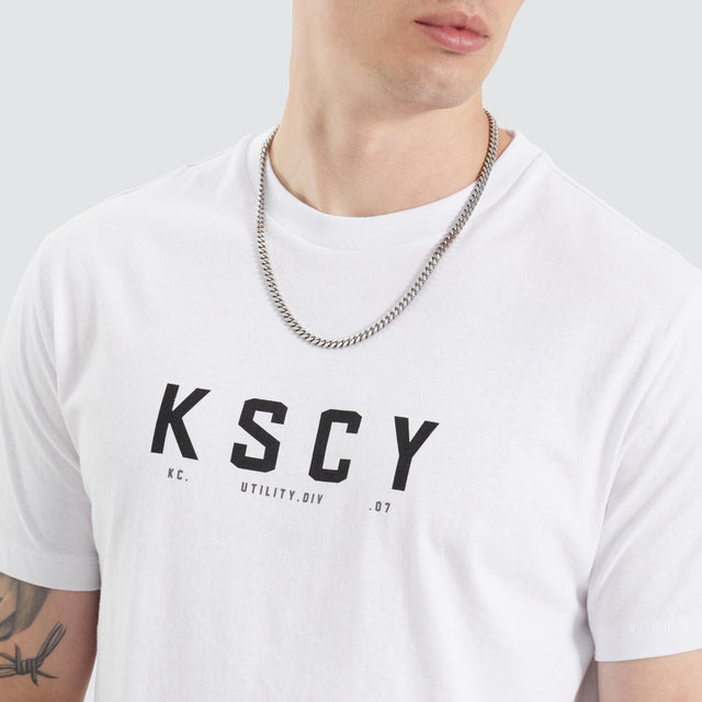 Kiss Chacey Ilment Dual Curved Tee Optical White