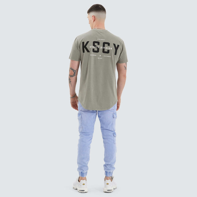 Kiss Chacey Shafer Dual Curved Tee Pigment Khaki