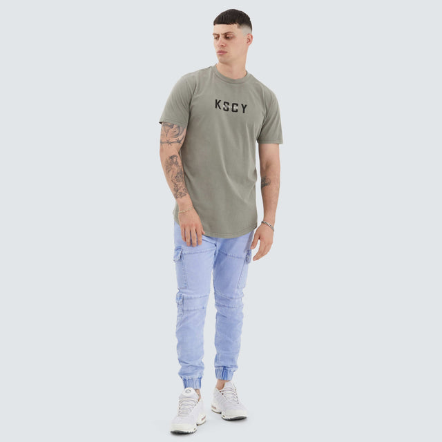 Kiss Chacey Shafer Dual Curved Tee Pigment Khaki