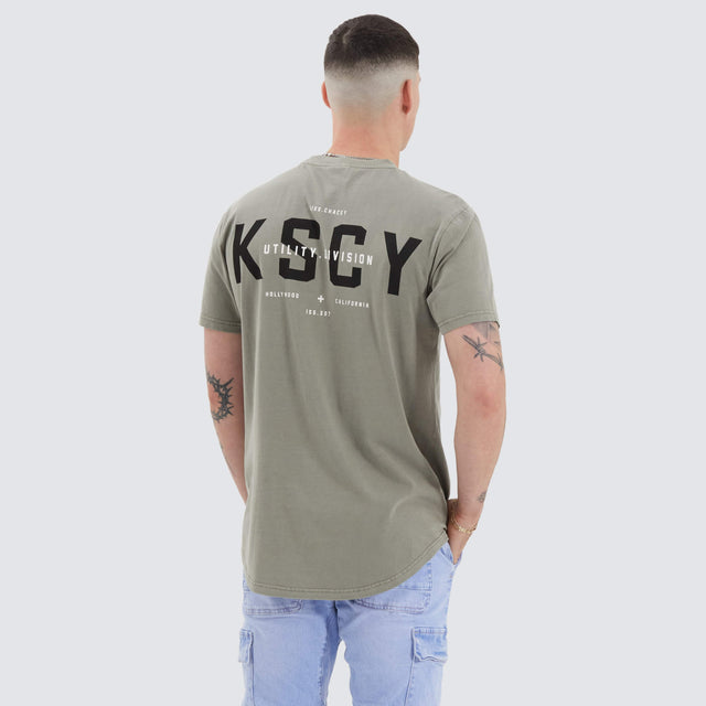 Kiss Chacey Shafer Dual Curved Tee Pigment Khaki