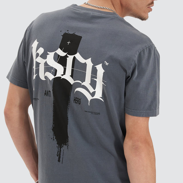 Kiss Chacey Strayverse Tee Pigment Turbulence