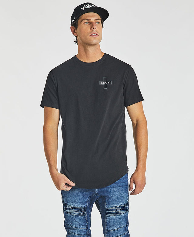 Kiss Chacey Titan Dual Curved T-Shirt Jet Black