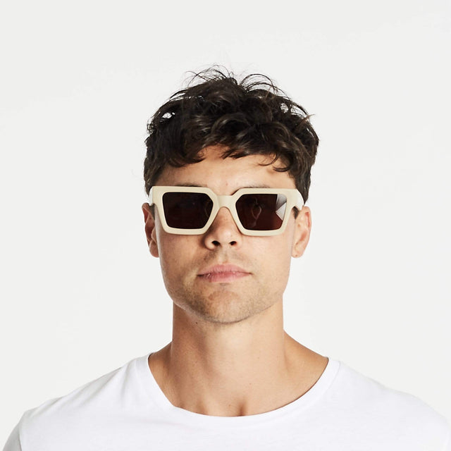 Kiss Chacey Typhoon Sunglasses Boulder