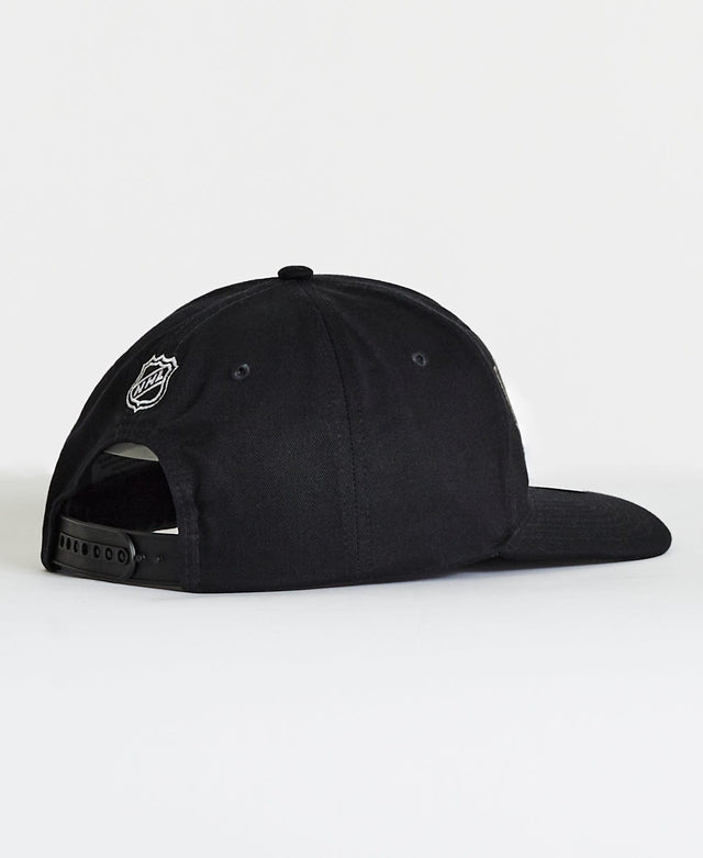 Majestic Athletic NHL City Script DS King Cap Black