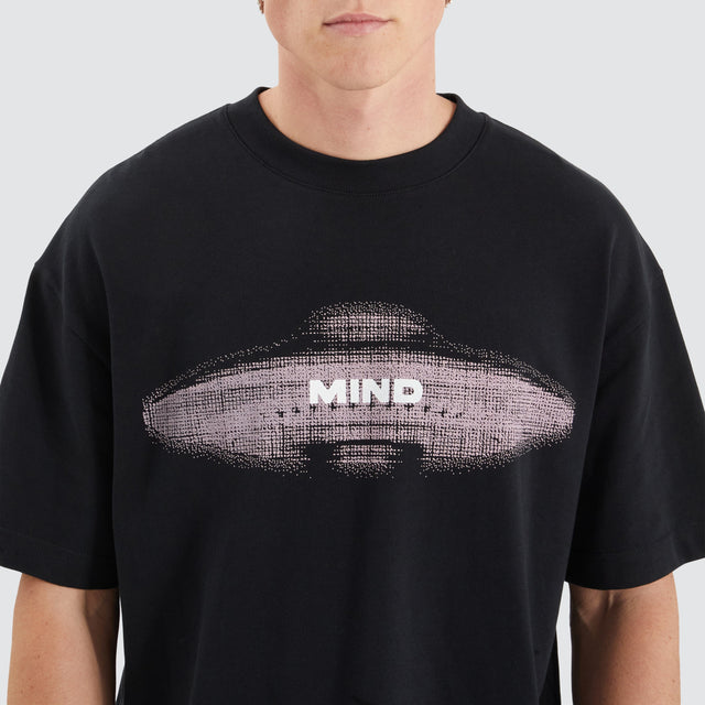 Mind Gallery UFO Heavy Street Fit Tee Anthracite Black