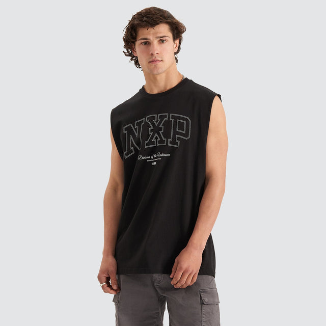 Nena and Pasadena Division Relaxed Muscle Tee Jet Black