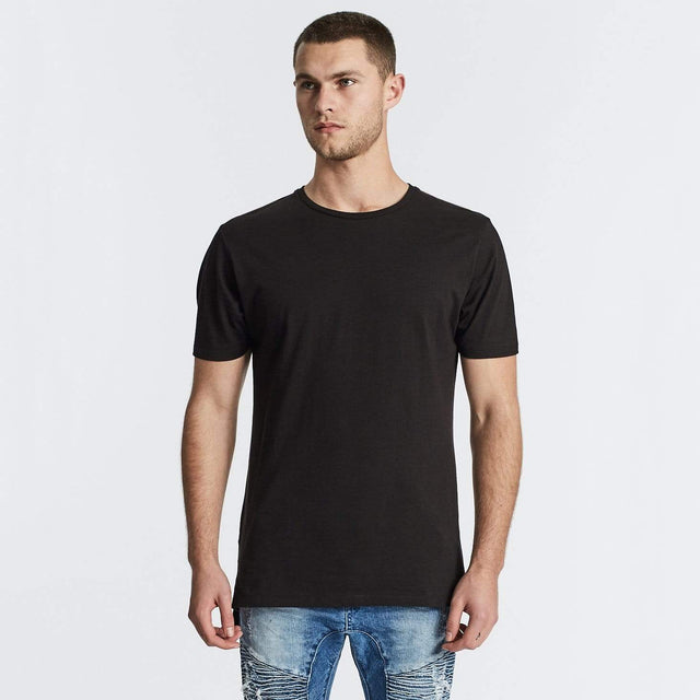 Nena and Pasadena Hybrid Step Hem T-Shirt Jet Black