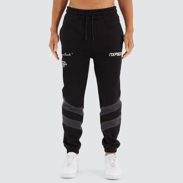 Nena and Pasadena Repetition Trackpants Anthracite Black