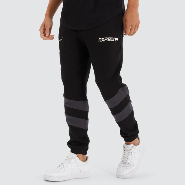 Nena and Pasadena Repetition Trackpants Anthracite Black