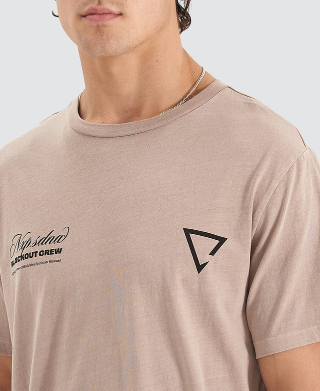 Nena & Pasadena Credence Cape Back T-Shirt Pigment Grey