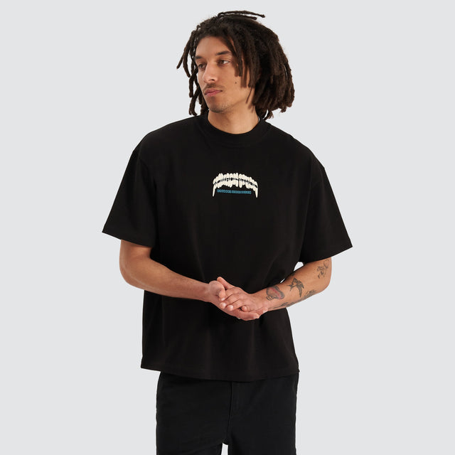 Nomadic Paradise Florist Street Tee Jet Black