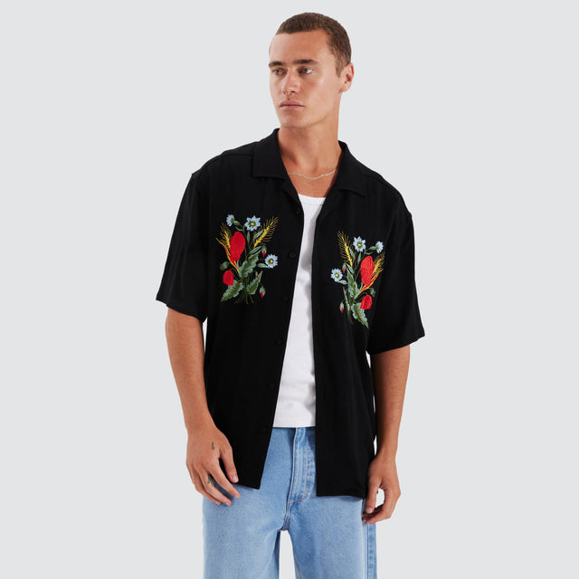 Nomadic Paradise Pedro Cropped Resort Shirt Jet Black