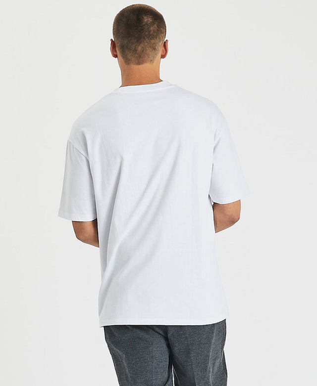 Sushi Radio's Warfare white baggy shirt features a ribbed crew neck and a straight hem cut