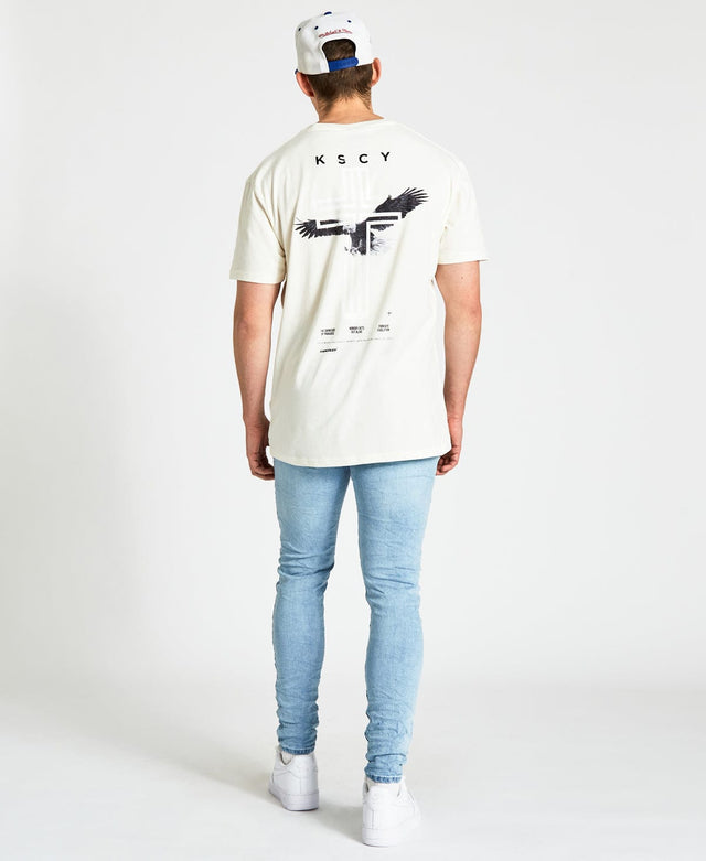 Kiss Chacey Delerium Relaxed T-Shirt Natural White