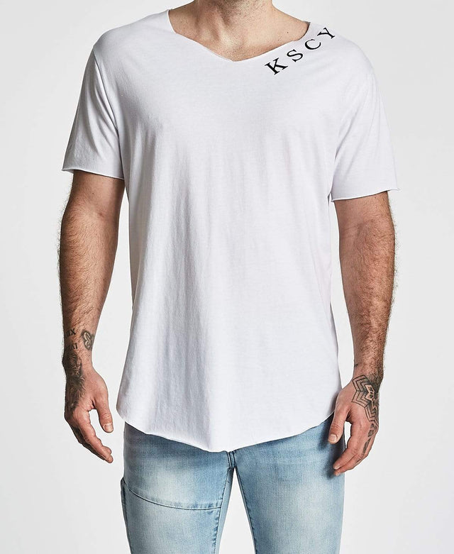 Kiss Chacey Zero Curved V-Neck T-Shirt White