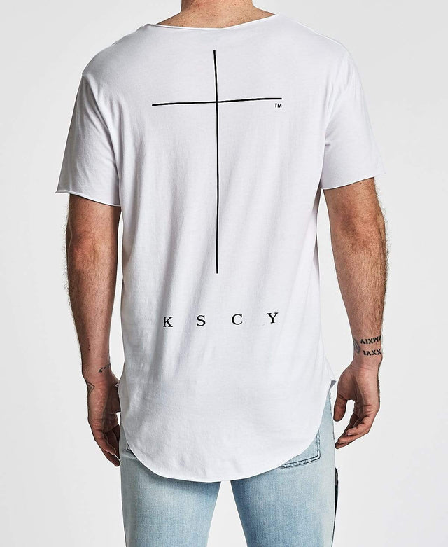 Kiss Chacey Zero Curved V-Neck T-Shirt White