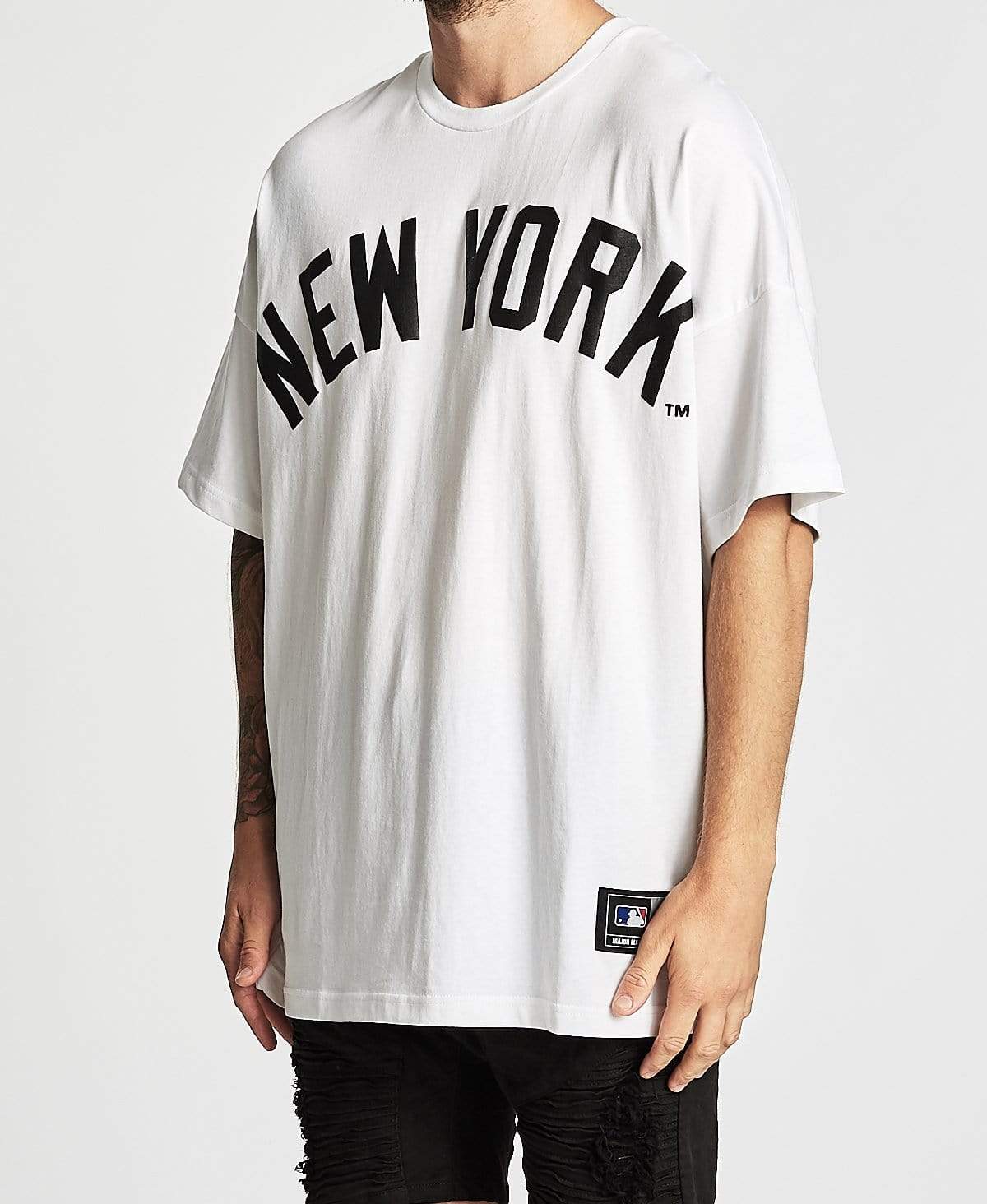 Ranstead Oversized T-Shirt NY Yankees White – Neverland Store